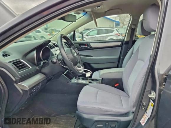 ✅ 2018 Subaru Outback Premium • VIN: 4S4BSAFC4J3255157 • Lot: 92513625. Listed on Copart with 83,520 mi. Free auction sales archive from the USA and detailed vehicle history report at DreamBid. Image 7.