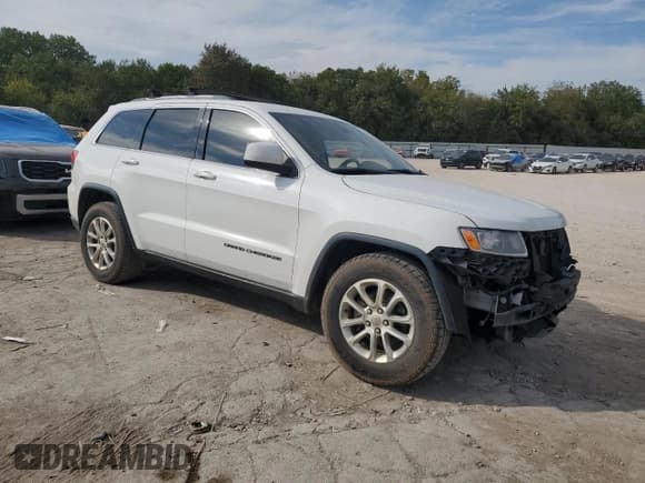 ✅ 2015 Jeep Grand Cherokee Laredo • VIN: 1C4RJEAG1FC669883 • Lot: 85857515. Listed on Copart with 228,860 mi. Free auction sales archive from the USA and detailed vehicle history report at DreamBid. Image 4.