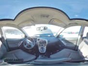 ✅ 2003 Pontiac Vibe • VIN: 5Y2SL62873Z464456 • Lot: 92429475. Wystawiony na Copart z przebiegiem 203 479 mil. Bezpłatny archiwum sprzedaży aukcyjnych z USA i szczegółowy raport historii pojazdu na DreamBid. Zdjęcie 15.