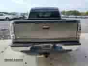 ✅ 2006 Chevrolet Silverado 1500 LT1 • VIN: 2GCEK13ZX61281947 • Lot: 86431175. Wystawiony na Copart z przebiegiem 230 506 mil mil. Skorzystaj z bezpłatnego archiwum sprzedaży aukcyjnych z USA i zobacz szczegółowy raport historii pojazdu na DreamBid. Zdjęcie 6.