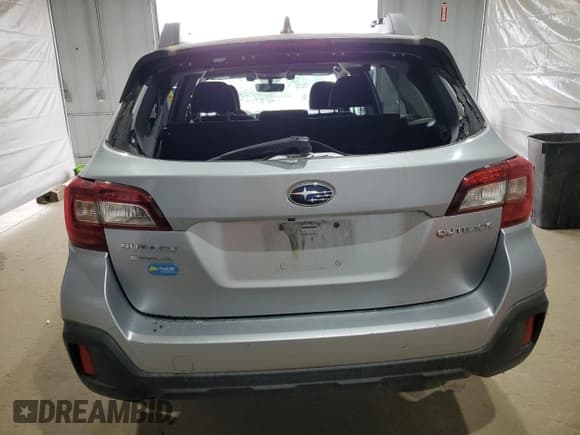✅ 2018 Subaru Outback Premium • VIN: 4S4BSAFC7J3269490 • Lot: 63667875. Listed on Copart with 104,661 mi. Free auction sales archive from the USA and detailed vehicle history report at DreamBid. Image 6.