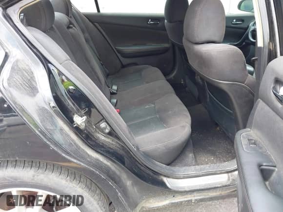 2012 Nissan Maxima S z VIN 1N4AA5AP9CC859400, wystawiony jako IAAI lot #42644386 z przebiegiem 152 043 mil mil oraz . Historia ofert i sprzedaży dostępna na DreamBid. Obrazek 8.