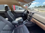 ✅ 2006 Volkswagen Jetta • VIN: 3VWRG81K46M724245 • Lot: 57293785. Wystawiony na Copart z przebiegiem 212 639 mil. Bezpłatny archiwum sprzedaży aukcyjnych z USA i szczegółowy raport historii pojazdu na DreamBid. Zdjęcie 5.