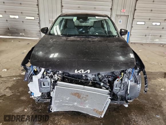 ✅ 2026 Kia Sportage LX • VIN: 5XYK23DF0TG364825 • Lot: 89504725. Wystawiony na Copart z przebiegiem 1 258 mil. Bezpłatny archiwum sprzedaży aukcyjnych z USA i szczegółowy raport historii pojazdu na DreamBid. Zdjęcie 5.