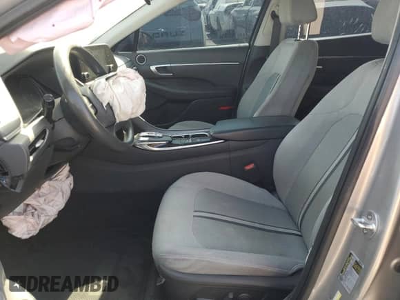 ✅ 2020 Hyundai Sonata SEL • VIN: 5NPEL4JA3LH034923 • Lot: 67954425. Wystawiony na Copart z przebiegiem 98 911 mil. Bezpłatny archiwum sprzedaży aukcyjnych z USA i szczegółowy raport historii pojazdu na DreamBid. Zdjęcie 7.