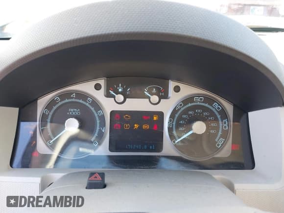 ✅ 2010 Mercury Mariner Premier • VIN: 4M2CN8HG8AKJ10048 • Lot: 41197649. Listed on IAAI with 176,248 mi. Free auction sales archive from the USA and detailed vehicle history report at DreamBid. Image 7.