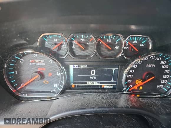 2014 Chevrolet Silverado 1500 LT с VIN 3GCUKRECXEG399506, выставлен на аукционе Copart как лот 84461945 с пробегом 152 318 миль миль и Списание • Salvage title. История ставок и продаж доступна на DreamBid. Изображение 9.