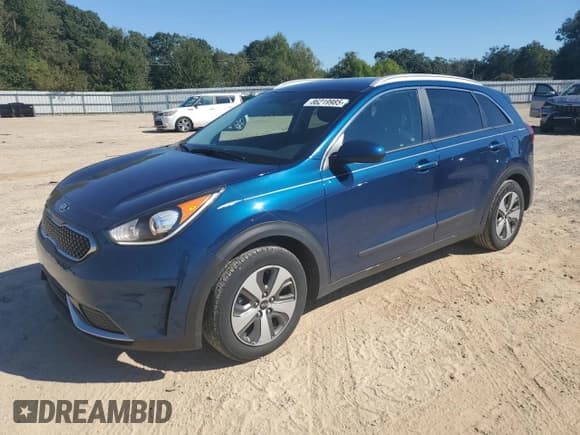 ✅ 2018 Kia Niro LX • VIN: KNDCB3LC8J5113620 • Lot: 86219985. Wystawiony na Copart z przebiegiem 83 854 mil. Bezpłatny archiwum sprzedaży aukcyjnych z USA i szczegółowy raport historii pojazdu na DreamBid. Zdjęcie 1.