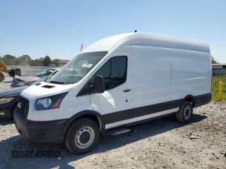 ✅ 2024 Ford Transit Cargo • VIN: 1FTBW3XG3RKB64288 • Lot: 71999655. Listed on Copart with 1,832 mi. Free auction sales archive from the USA and detailed vehicle history report at DreamBid. Image 1.
