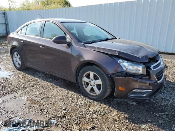 ✅ 2015 Chevrolet Cruze LT • VIN: 1G1PC5SB5F7137882 • Lot: 49864433. Listed on Copart with 134,667 mi. Free auction sales archive from the USA and detailed vehicle history report at DreamBid. Image 4.