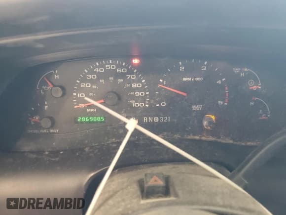 ✅ 2005 Ford Excursion Eddie Bauer • VIN: 1FMSU45P05ED40748 • Лот: 55060805. Опубликован ранее на Copart с пробегом 286 908 миль. Бесплатный доступ к архиву аукционных продаж из США и подробный отчёт об истории автомобиля на DreamBid. Изображение 9.