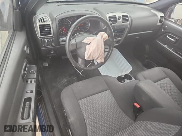 ✅ 2012 Chevrolet Colorado 1LT • VIN: 1GCCSCF98C8125557 • Lot: 91307355. Wystawiony na Copart z przebiegiem 85 379 mil. Bezpłatny archiwum sprzedaży aukcyjnych z USA i szczegółowy raport historii pojazdu na DreamBid. Zdjęcie 8.