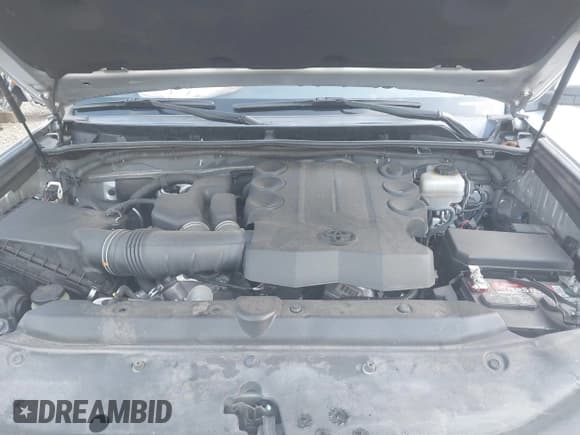 ✅ 2016 Toyota 4Runner Limited • VIN: JTEBU5JR3G5306416 • Lot: 42752885. Listed on IAAI with 133,057 mi. Free auction sales archive from the USA and detailed vehicle history report at DreamBid. Image 10.