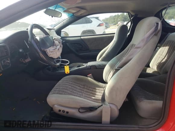 ✅ 2002 Chevrolet Camaro • VIN: 2G1FP22K322118487 • Лот: 85097645. Опубликован ранее на Copart с пробегом 61 560 миль. Бесплатный доступ к архиву аукционных продаж из США и подробный отчёт об истории автомобиля на DreamBid. Изображение 7.