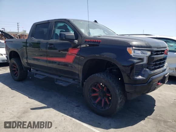 ✅ 2022 Chevrolet Silverado 1500 RST • VIN: 2GCPADED6N1508743 • Lot: 57285125. Listed on Copart with 41,643 mi. Free auction sales archive from the USA and detailed vehicle history report at DreamBid. Image 4.