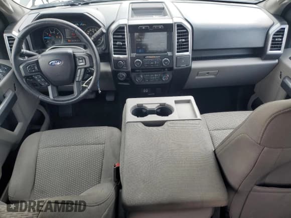 ✅ 2016 Ford F-150 XLT • VIN: 1FTEW1EP3GFC84649 • Lot: 81664455. Listed on Copart with 142,184 mi. Free auction sales archive from the USA and detailed vehicle history report at DreamBid. Image 8.