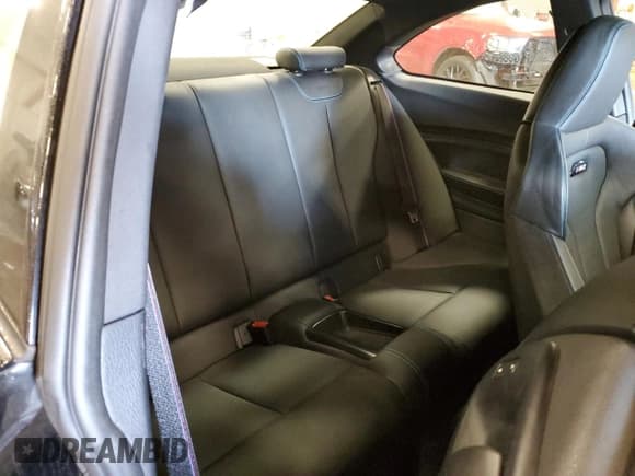 ✅ 2021 BMW M2 Competition • VIN: WBS2U7C04M7J61880 • Лот: 86454745. Опубликован ранее на Copart с пробегом Не указан. Бесплатный доступ к архиву аукционных продаж из США и подробный отчёт об истории автомобиля на DreamBid. Изображение 10.