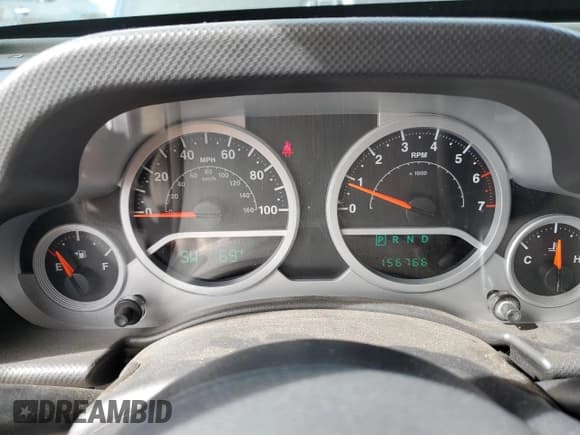 ✅ 2008 Jeep Wrangler Unlimited Rubicon • VIN: 1J4GA69108L501632 • Lot: 48742355. Wystawiony na Copart z przebiegiem 156 766 mil. Bezpłatny archiwum sprzedaży aukcyjnych z USA i szczegółowy raport historii pojazdu na DreamBid. Zdjęcie 9.