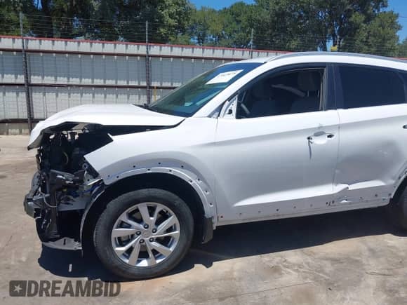 2019 Hyundai Tucson Value с VIN KM8J33A43KU913809, выставлен на аукционе IAAI как лот 42825075 с пробегом 53 389 миль миль и . История ставок и продаж доступна на DreamBid. Изображение 19.