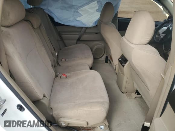 ✅ 2010 Toyota Highlander Sport • VIN: 5TDXK3EH8AS003350 • Lot: 76186544. Wystawiony na Copart z przebiegiem 192 380 mil. Bezpłatny archiwum sprzedaży aukcyjnych z USA i szczegółowy raport historii pojazdu na DreamBid. Zdjęcie 11.