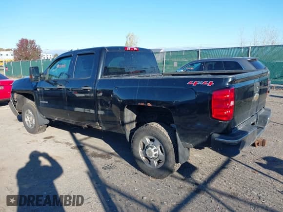 ✅ 2016 Chevrolet Silverado 2500HD Work Truck • VIN: 1GC2KUEG1GZ375417 • Lot: 43537011. Listed on IAAI with 137,191 mi. Free auction sales archive from the USA and detailed vehicle history report at DreamBid. Image 3.