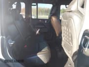 ✅ 2018 Jeep Wrangler Unlimited Rubicon • VIN: 1C4HJXFG4JW254497 • Лот: 43644882. Опубликован ранее на IAAI с пробегом 64 294 миль. Бесплатный доступ к архиву аукционных продаж из США и подробный отчёт об истории автомобиля на DreamBid. Изображение 8.