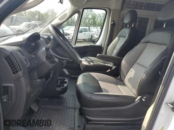 ✅ 2021 Ram ProMaster Cargo • VIN: 3C6LRVDG0ME530514 • Lot: 70582955. Listed on Copart with 329,989 mi. Free auction sales archive from the USA and detailed vehicle history report at DreamBid. Image 7.