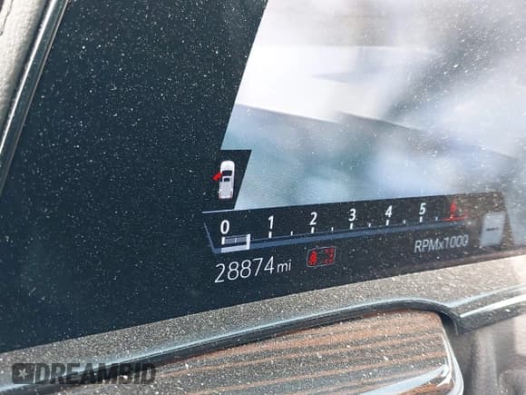 ✅ 2023 Cadillac Escalade ESV 4WD Premium Luxury • VIN: 1GYS4KKL8PR518437 • Lot: 41181389. Listed on IAAI with 28,874 mi. Free auction sales archive from the USA and detailed vehicle history report at DreamBid. Image 7.