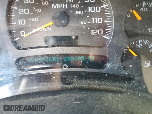 ✅ 2004 Chevrolet Silverado 1500 Work Truck • VIN: 1GCEC19V54E204447 • Лот: 76116284. Опубликован ранее на Copart с пробегом 285 385 миль. Бесплатный доступ к архиву аукционных продаж из США и подробный отчёт об истории автомобиля на DreamBid. Изображение 9.