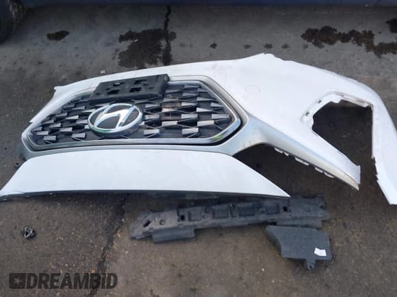 ✅ 2020 Hyundai Ioniq Blue • VIN: KMHC65LC0LU239135 • Lot: 41493510. Wystawiony na IAAI z przebiegiem Nie podano. Bezpłatny archiwum sprzedaży aukcyjnych z USA i szczegółowy raport historii pojazdu na DreamBid. Zdjęcie 12.