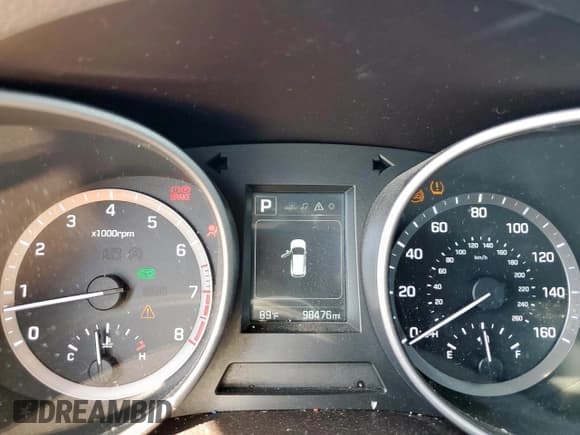 ✅ 2017 Hyundai Santa Fe 2.4L • VIN: 5NMZU3LB6HH013521 • Лот: 71483825. Опубликован ранее на Copart с пробегом 98 476 миль. Бесплатный доступ к архиву аукционных продаж из США и подробный отчёт об истории автомобиля на DreamBid. Изображение 9.