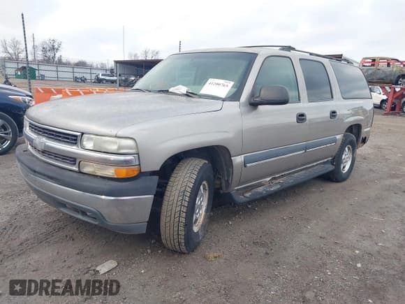 ✅ 2002 Chevrolet Suburban LS • VIN: 1GNEC16Z82J252026 • Лот: 41200765. Опубликован ранее на IAAI с пробегом 287 164 миль. Бесплатный доступ к архиву аукционных продаж из США и подробный отчёт об истории автомобиля на DreamBid. Изображение 2.