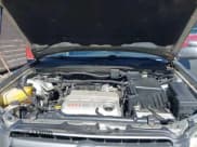 ✅ 2004 Toyota Highlander • VIN: JTEDP21AX40033797 • Lot: 43433833. Wystawiony na IAAI z przebiegiem 211 577 mil. Bezpłatny archiwum sprzedaży aukcyjnych z USA i szczegółowy raport historii pojazdu na DreamBid. Zdjęcie 10.