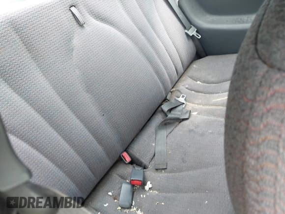 ✅ 2002 Pontiac Sunfire SE • VIN: 1G2JB124X27252082 • Lot: 42376680. Listed on IAAI with 230,237 mi. Free auction sales archive from the USA and detailed vehicle history report at DreamBid. Image 8.