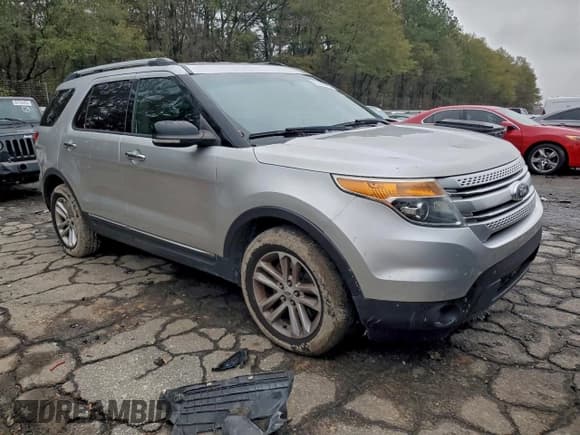 ✅ 2013 Ford Explorer XLT • VIN: 1FM5K7D87DGC56542 • Lot: 85440475. Wystawiony na Copart z przebiegiem 148 242 mil. Bezpłatny archiwum sprzedaży aukcyjnych z USA i szczegółowy raport historii pojazdu na DreamBid. Zdjęcie 4.