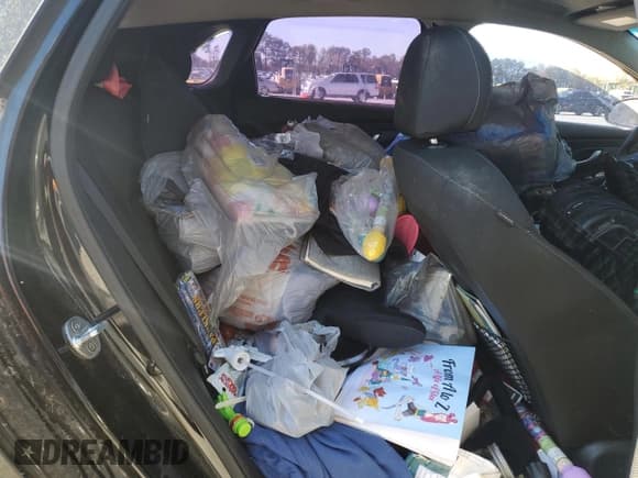 ✅ 2018 Hyundai Elantra • VIN: KMHH35LE3JU068801 • Lot: 91292795. Listed on Copart with 61,112 mi. Free auction sales archive from the USA and detailed vehicle history report at DreamBid. Image 10.