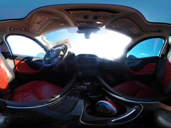 ✅ 2020 Jaguar F-Pace 25t Checkered Flag Edition • VIN: SADCP2FX8LA641778 • Лот: 40584435. Опубликован ранее на IAAI с пробегом 53 823 миль. Бесплатный доступ к архиву аукционных продаж из США и подробный отчёт об истории автомобиля на DreamBid. Изображение 21.