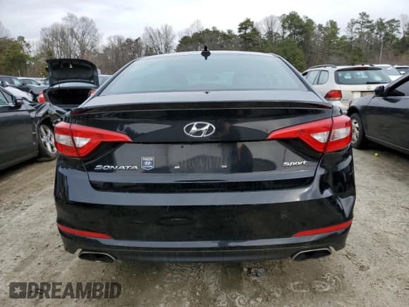✅ 2016 Hyundai Sonata Sport • VIN: 5NPE34AF8GH367023 • Lot: 36230183. Listed on Copart with 68,079 mi. Free auction sales archive from the USA and detailed vehicle history report at DreamBid. Image 6.