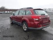 ✅ 2014 Subaru Outback 2.5i • VIN: 4S4BRBAC9E3232262 • Lot: 43789512. Wystawiony na IAAI z przebiegiem 214 561 mil. Bezpłatny archiwum sprzedaży aukcyjnych z USA i szczegółowy raport historii pojazdu na DreamBid. Zdjęcie 3.