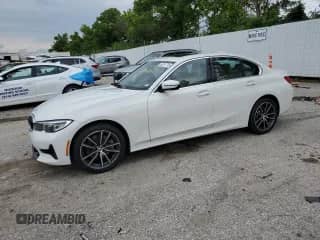 2020 BMW 3 Series 330i xDrive z VIN WBA5R7C04LFH97614, wystawiony jako Copart lot #65251715 z przebiegiem 63 020 mil mil oraz Szkoda całkowita • Salvage title. Historia ofert i sprzedaży dostępna na DreamBid. Obrazek 1.