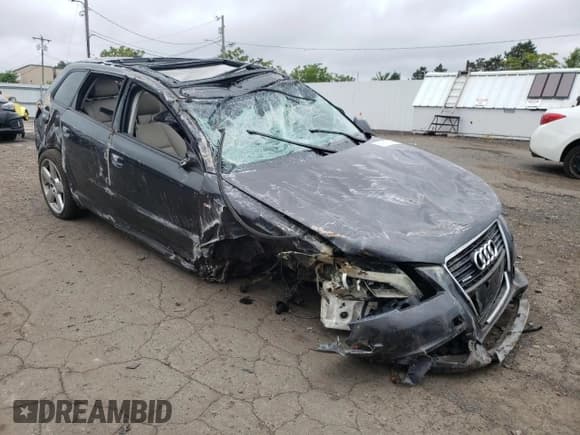 ✅ 2013 Audi A3 Premium Plus • VIN: WAUMFAFM1DA025020 • Lot: 64216095. Wystawiony na Copart z przebiegiem Nie podano. Bezpłatny archiwum sprzedaży aukcyjnych z USA i szczegółowy raport historii pojazdu na DreamBid. Zdjęcie 4.