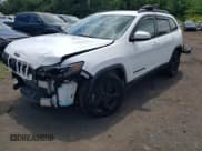 ✅ 2019 Jeep Cherokee Altitude • VIN: 1C4PJLLB1KD285457 • Лот: 68794885. Опубликован ранее на Copart с пробегом 55 100 миль. Бесплатный доступ к архиву аукционных продаж из США и подробный отчёт об истории автомобиля на DreamBid. Изображение 1.