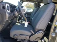 ✅ 2025 Jeep Wrangler Sport S • VIN: 1C4PJXDG2SW630792 • Лот: 89845545. Опубликован ранее на Copart с пробегом 395 миль. Бесплатный доступ к архиву аукционных продаж из США и подробный отчёт об истории автомобиля на DreamBid. Изображение 7.