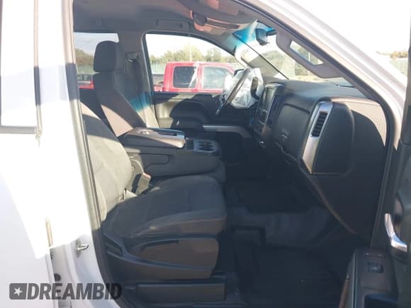 ✅ 2017 Chevrolet Silverado 2500HD LT • VIN: 1GC2KVEGXHZ186496 • Lot: 43537640. Listed on IAAI with 202,159 mi. Free auction sales archive from the USA and detailed vehicle history report at DreamBid. Image 5.