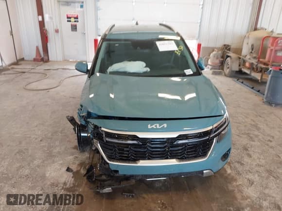 ✅ 2025 Kia Seltos EX • VIN: KNDER2AA9S7781643 • Lot: 42851103. Listed on IAAI with 23 mi. Free auction sales archive from the USA and detailed vehicle history report at DreamBid. Image 6.