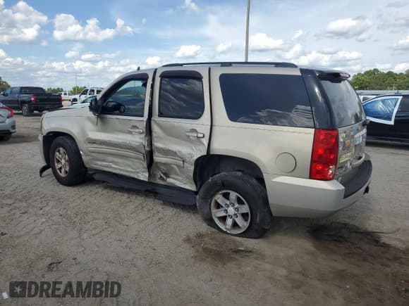 ✅ 2011 GMC Yukon SLE • VIN: 1GKS1AE07BR164126 • Lot: 62682105. Wystawiony na Copart z przebiegiem 247 865 mil. Bezpłatny archiwum sprzedaży aukcyjnych z USA i szczegółowy raport historii pojazdu na DreamBid. Zdjęcie 2.