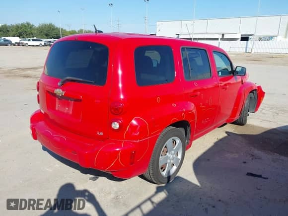 2008 Chevrolet HHR LS with VIN 3GNCA13D68S722552, listed as a IAAI auction lot 43404670 with 112,034 mi miles and . Bid and sale history available at DreamBid. Image 4.