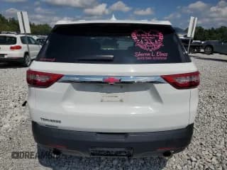 ✅ 2019 Chevrolet Traverse LS • VIN: 1GNERFKW9KJ281400 • Lot: 69558904. Wystawiony na Copart z przebiegiem 40 198 mil. Bezpłatny archiwum sprzedaży aukcyjnych z USA i szczegółowy raport historii pojazdu na DreamBid. Zdjęcie 6.