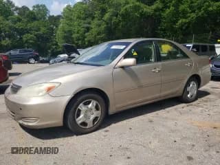 ✅ 2004 Toyota Camry SE • VIN: 4T1BE32K94U871483 • Lot: 51010205. Wystawiony na Copart z przebiegiem 298 371 mil. Bezpłatny archiwum sprzedaży aukcyjnych z USA i szczegółowy raport historii pojazdu na DreamBid. Zdjęcie 1.