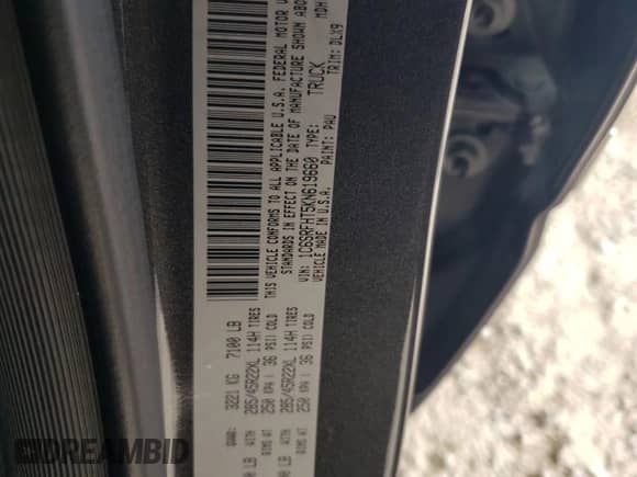 2019 Ram 1500 Limited z VIN 1C6SRFHT5KN619660, wystawiony jako Copart lot #85846335 z przebiegiem 120 427 mil mil oraz Szkoda całkowita • Salvage title. Historia ofert i sprzedaży dostępna na DreamBid. Obrazek 13.